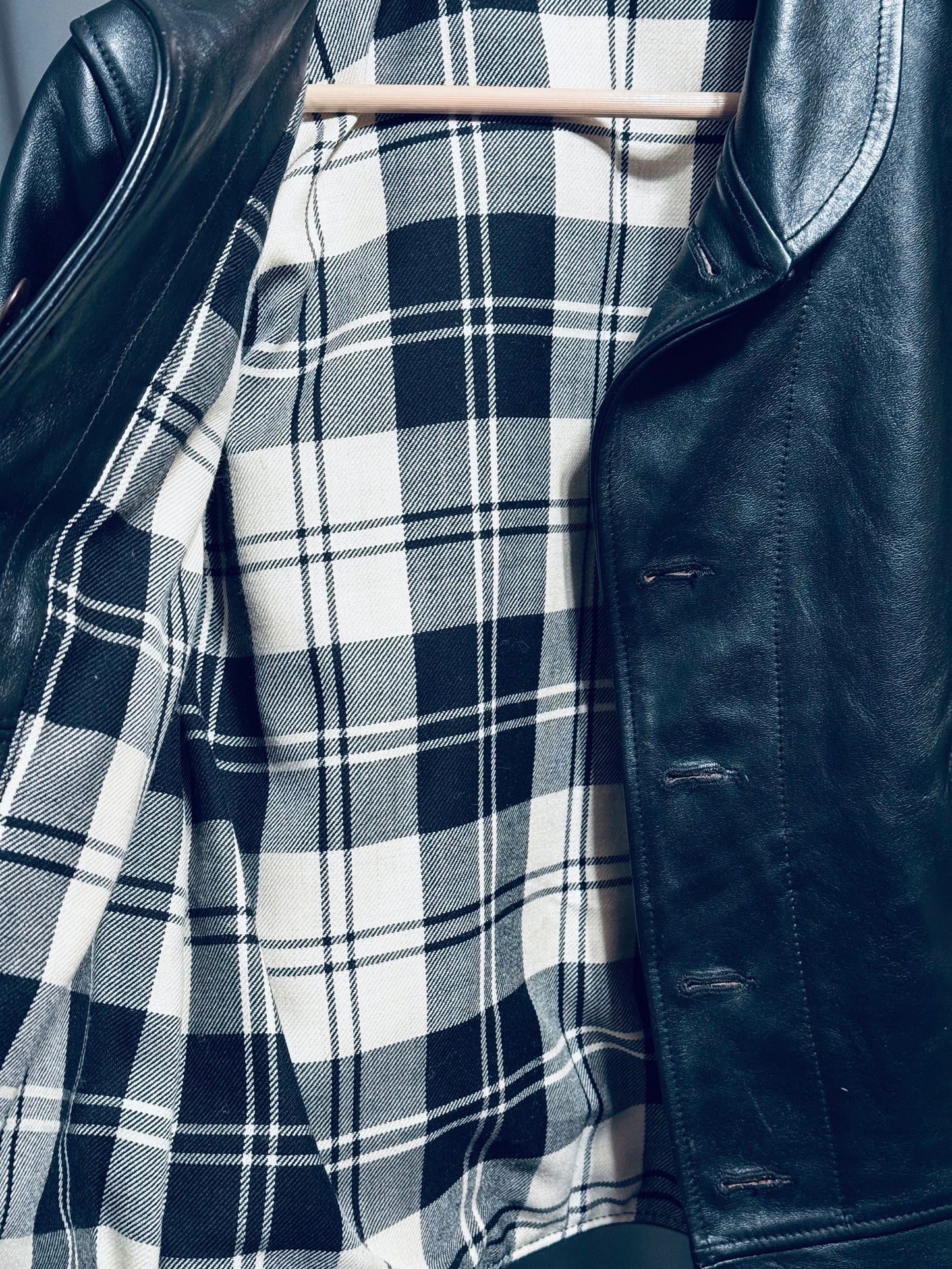 Bill Kelso (similar to Himel Bros) – H&L Block Heron Black Shinki Leather Jacket Size 36