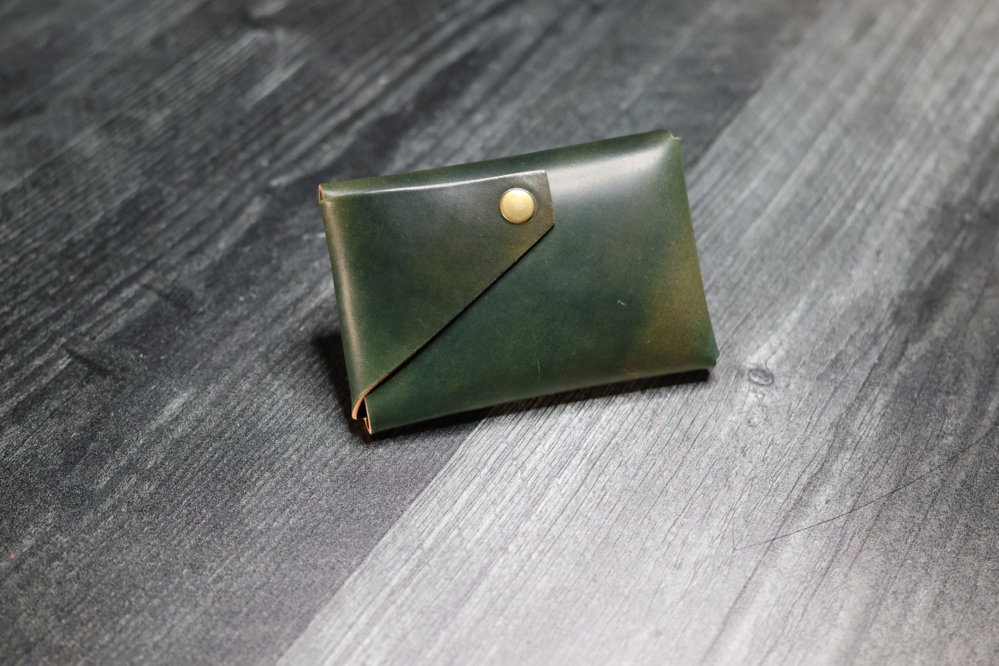WEAVER CRAFTED Marble Green Shell Cordovan Card Holder Wallet V1